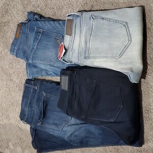 Lot of Express mid-rise jeans